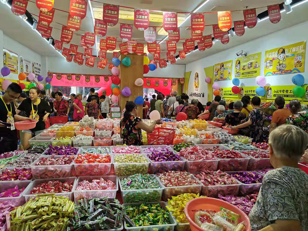 饞嘴郎木蘭零食加盟店開業(yè)太火爆，單日營業(yè)額猛破3萬元