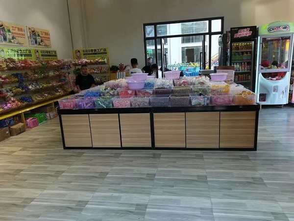 投資饞嘴郎開量販零食加盟店如何？