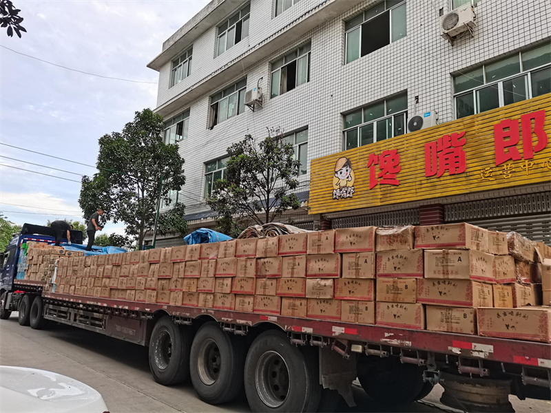 馳援鄭州，四川饞嘴郎全體同仁，為防汛救災(zāi)貢獻綿薄之力！